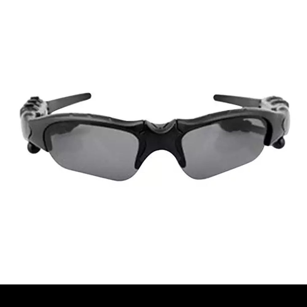 Shades with buit in Bluetooth.